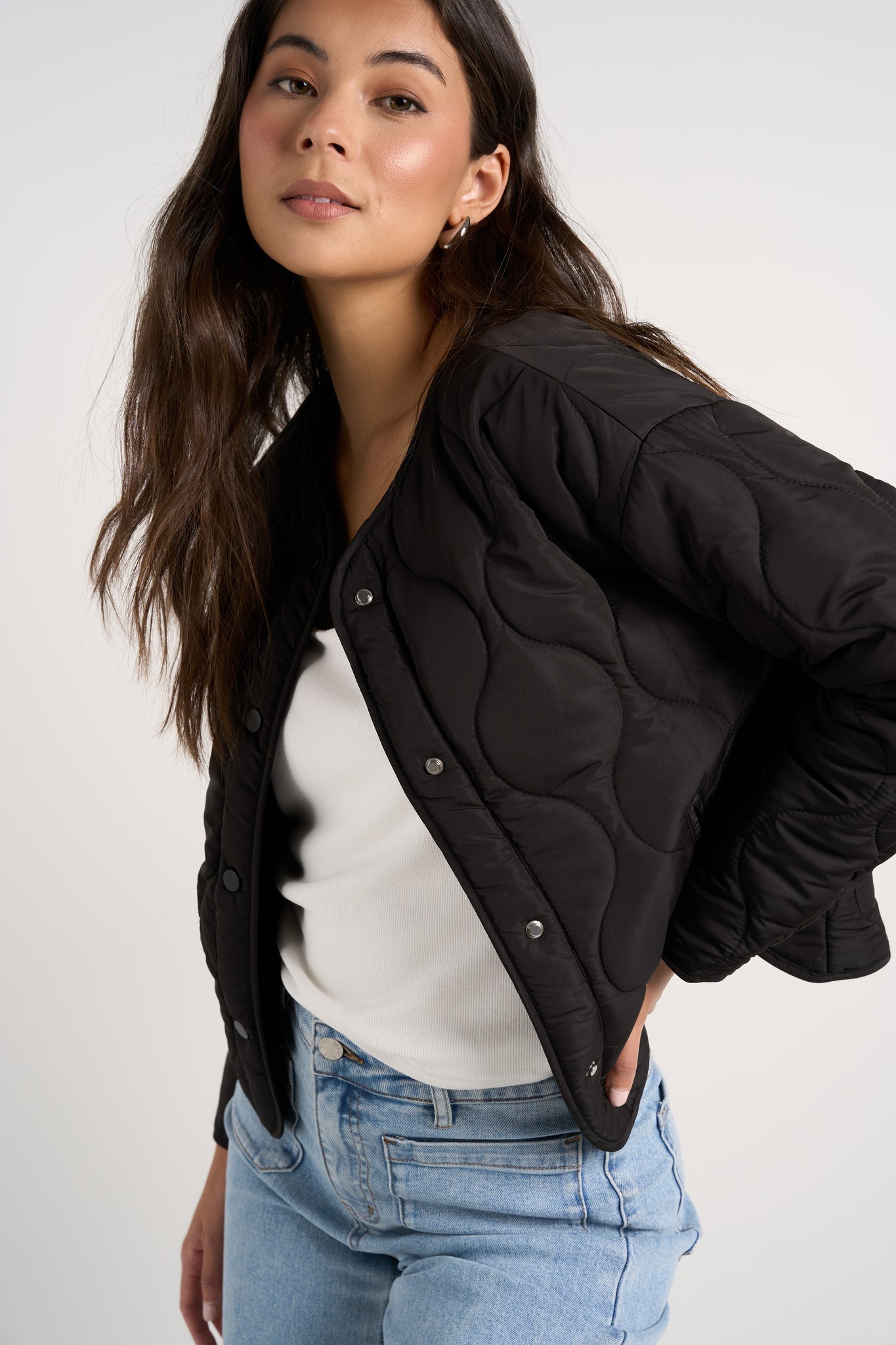 STORIES BE TOLD APEX COLLARLESS PUFFER JACKET